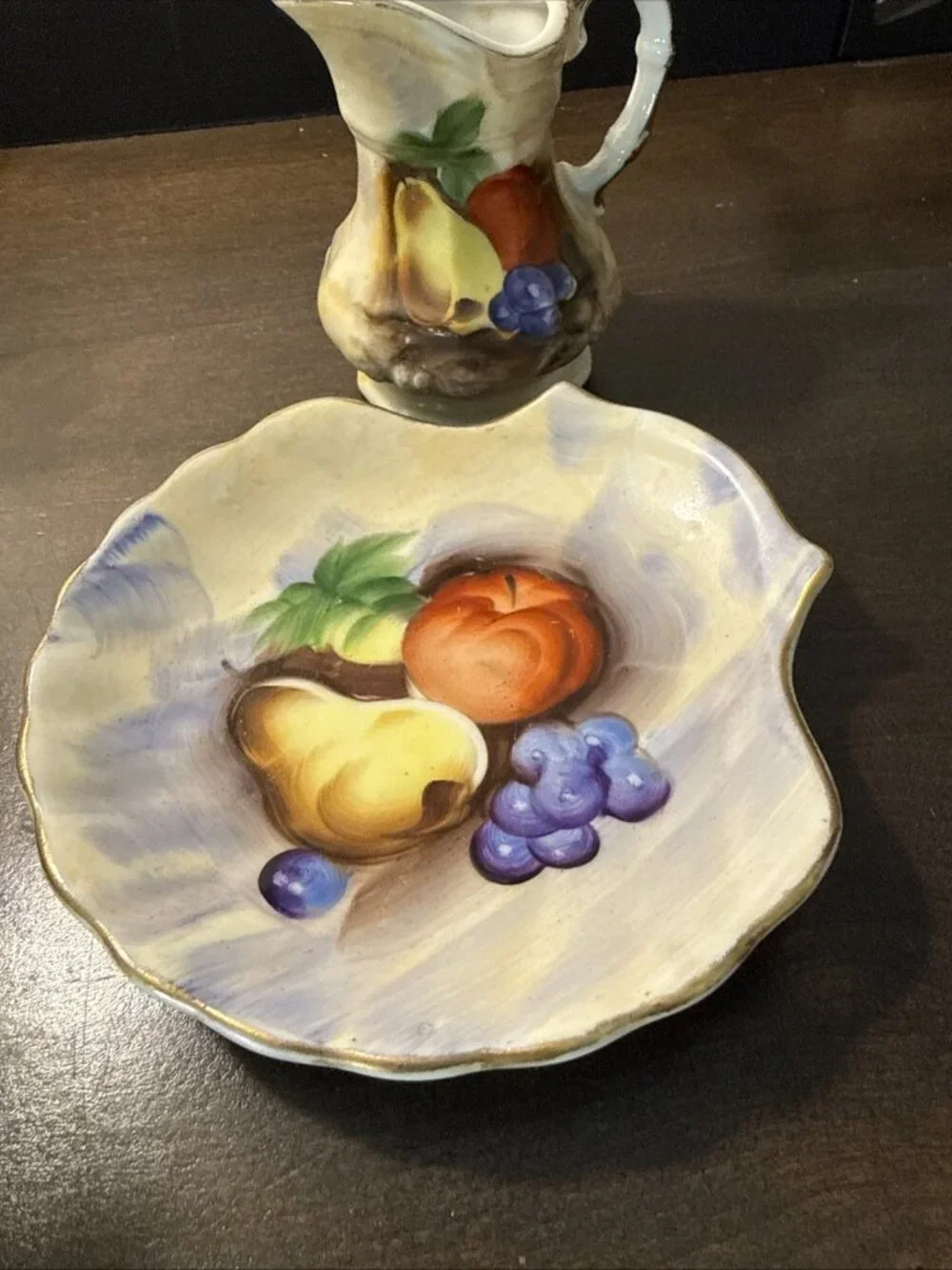 Vintage, Enesco Japan,Pear, Apple, Grapes Sauce & Butter Pat Set With Gold Trim